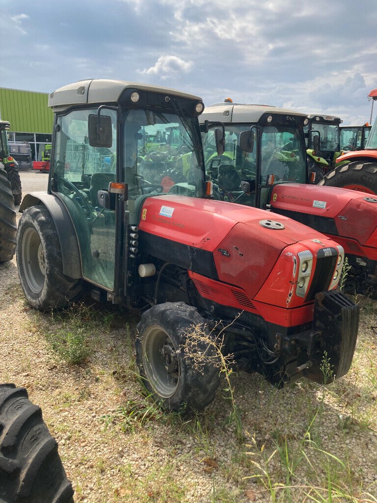 Traktor of the type Same TRACTEUR SAME FRUTTETO 3.100 S, Gebrauchtmaschine in SAINT ANDIOL (Picture 2)