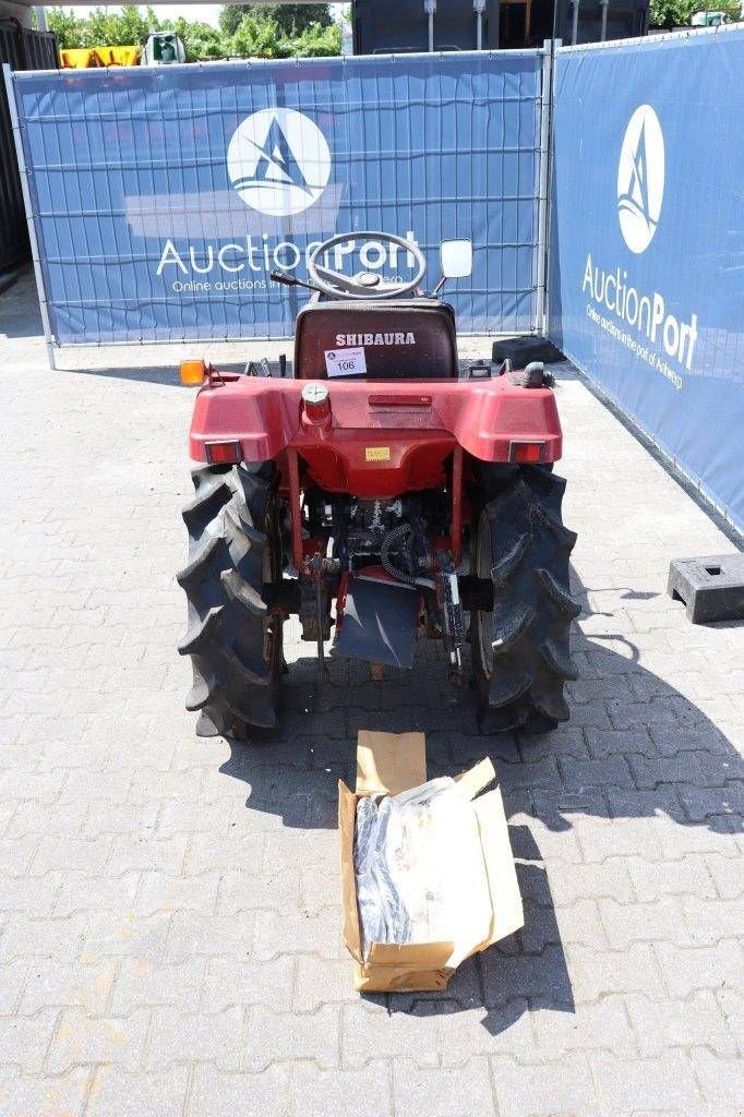 Traktor Türe ait Shibaura P145F, Gebrauchtmaschine içinde Antwerpen (resim 4)