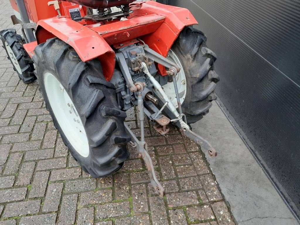 Traktor van het type Shibaura S 320 HST hydrostaat doordraaiende aftakas, Gebrauchtmaschine in Ederveen (Foto 8)