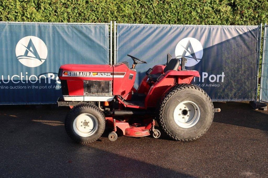 Traktor a típus Shibaura S325, Gebrauchtmaschine ekkor: Antwerpen (Kép 1)