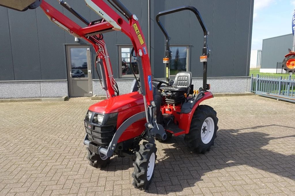 Traktor typu Shibaura ST318 4wd HST / 02614 Draaiuren / Voorlader, Gebrauchtmaschine v Swifterband (Obrázok 4)