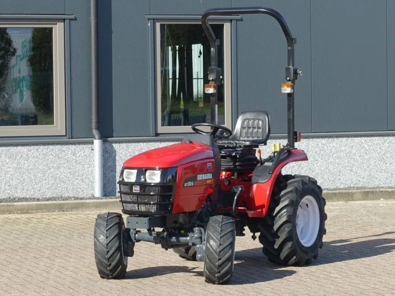 Traktor des Typs Shibaura ST324 4wd HST / 01328 Draaiuren / Brede Tractiebanden, Gebrauchtmaschine in Swifterband