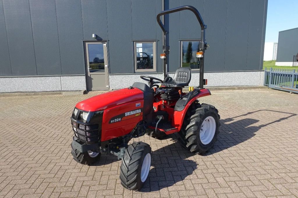 Traktor typu Shibaura ST324 4wd HST / 01328 Draaiuren / Brede Tractiebanden, Gebrauchtmaschine w Swifterband (Zdjęcie 3)