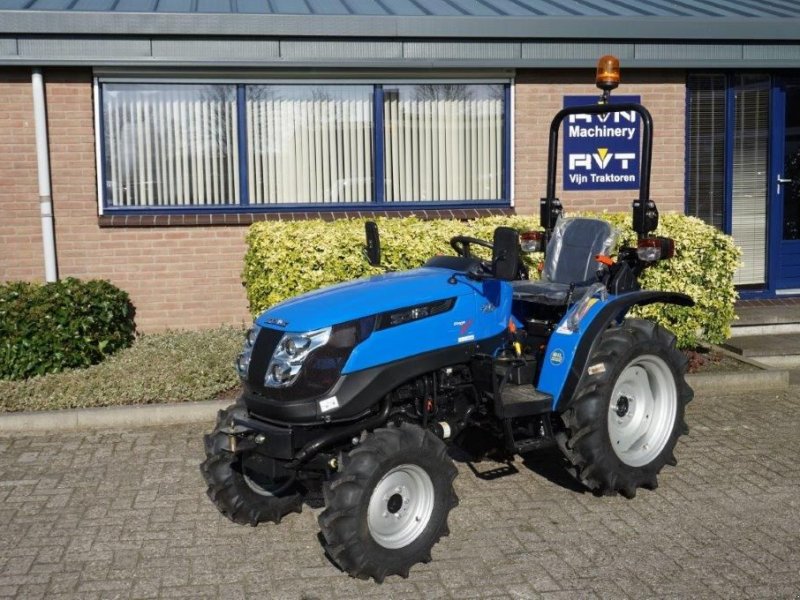 Traktor of the type Solis 26 4wd, Neumaschine in Dronten (Picture 1)