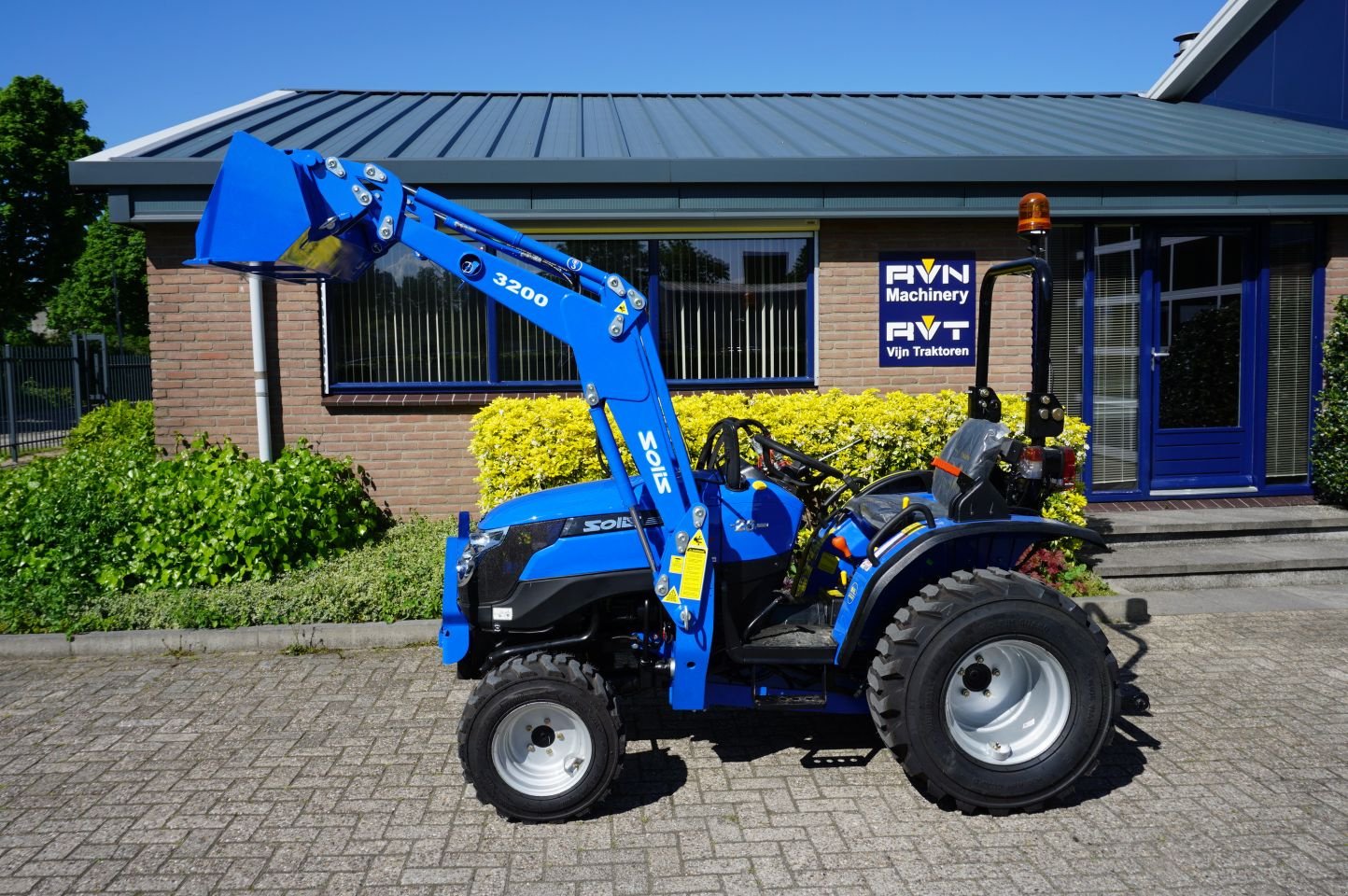 Traktor van het type Solis 26 4wd, Neumaschine in Dronten (Foto 4)