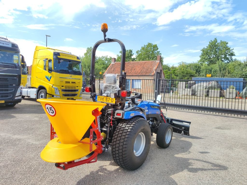 Traktor a típus Solis 26 HST 4WD - Gazon banden - Aftakas - Wegverlichting - NIEUW! On, Gebrauchtmaschine ekkor: Oud Gastel (Kép 7)