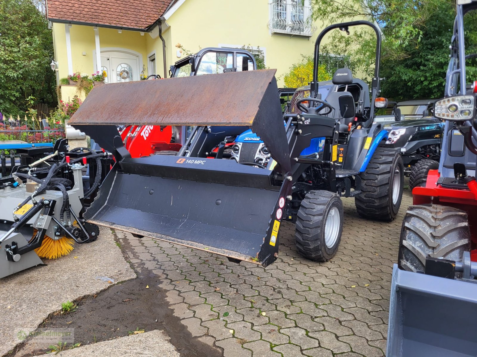 Traktor tip Solis 26 HST + Alö C12s Frontlader + MPC-140 Greifschaufel + StVZO Vorführer GARANTIE, Gebrauchtmaschine in Feuchtwangen (Poză 8)