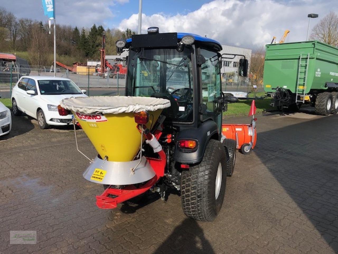 Traktor typu Solis 26 HST Kabine Winterdienst, Gebrauchtmaschine w Hess.Oldendorf (Zdjęcie 4)