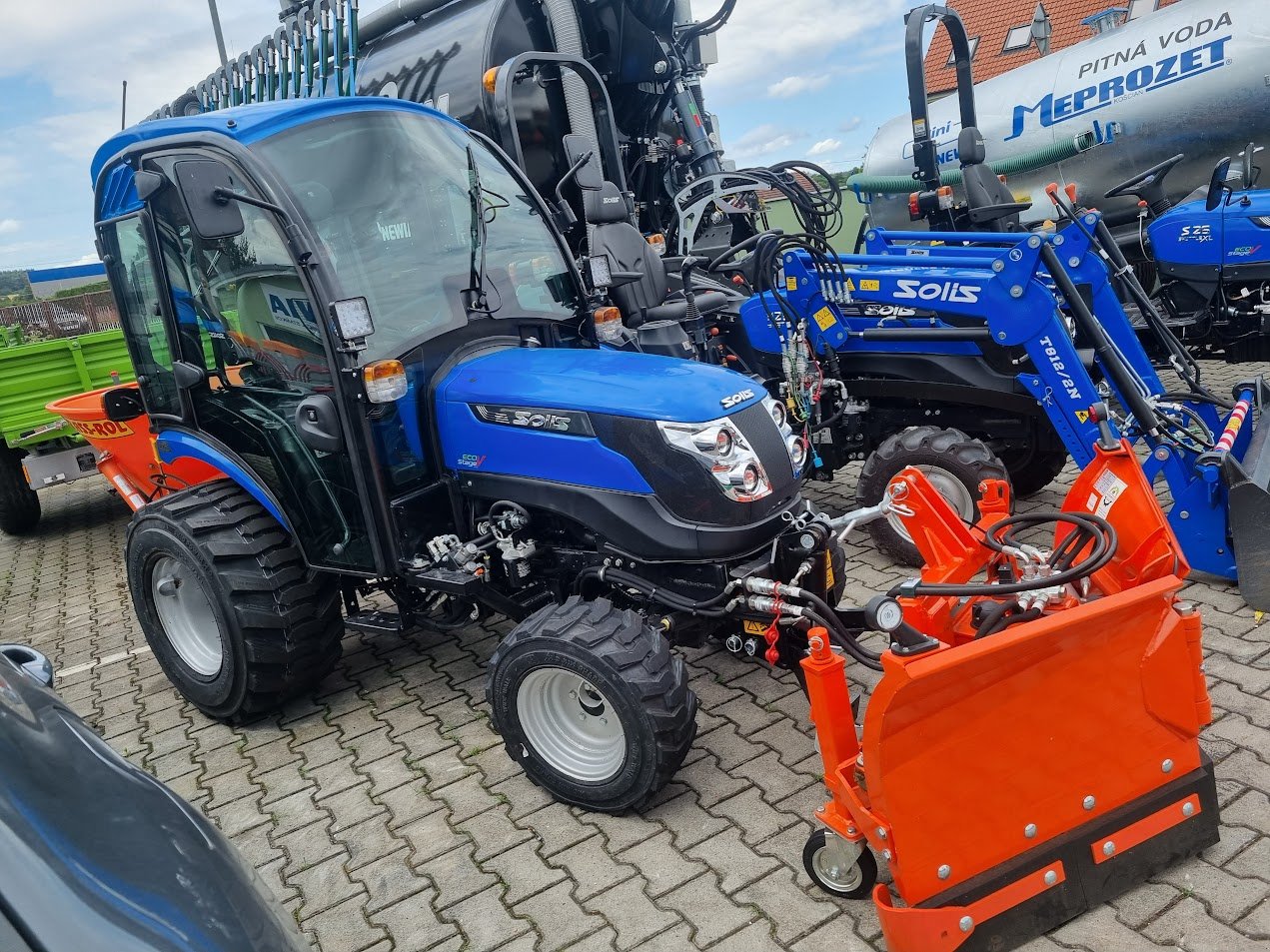 Traktor typu Solis 26 HST, Neumaschine v Stankov (Obrázok 1)