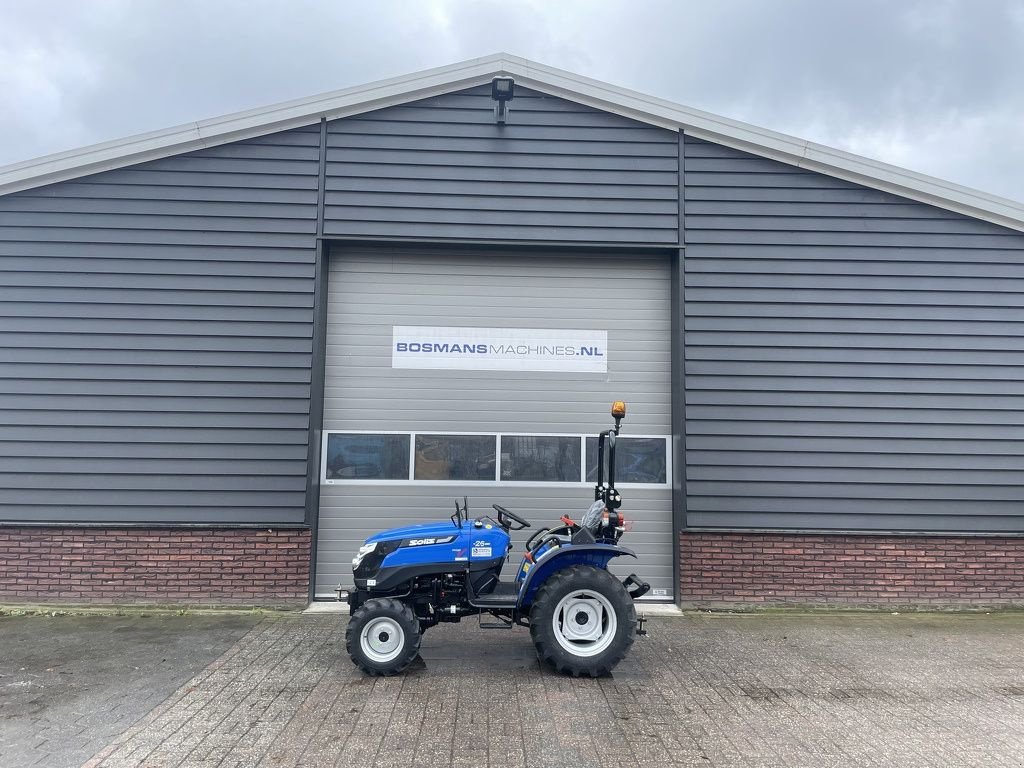 Traktor van het type Solis 26 minitractor NIEUW brede landbouwbanden, Neumaschine in Neer (Foto 3)