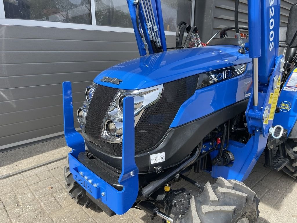 Traktor van het type Solis 26 minitractor NIEUW + frontlader op brede agribanden, Neumaschine in Neer (Foto 5)