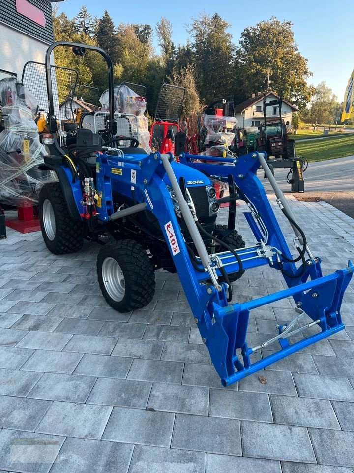 Traktor van het type Solis 26 mit Frontlader, Neumaschine in Fürsteneck (Foto 1)