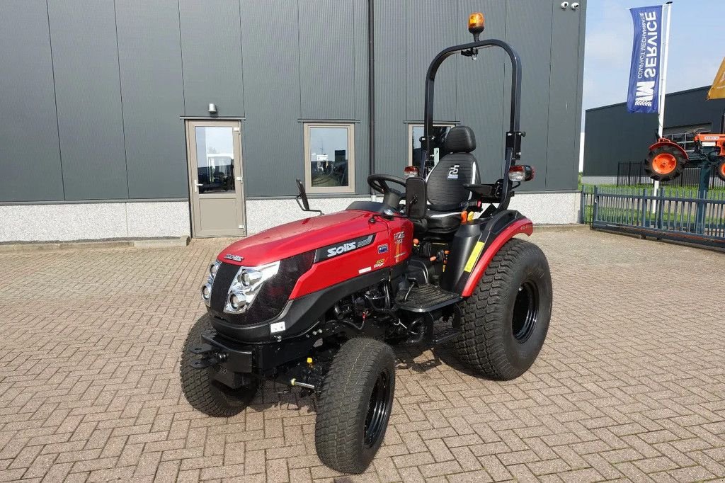 Traktor typu Solis 26H 4wd HST / 0002 Draaiuren / Red Edition, Gebrauchtmaschine w Swifterband (Zdjęcie 3)