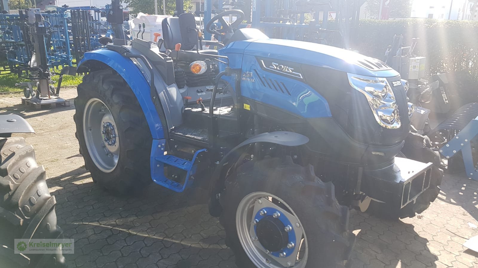 Traktor typu Solis 50 Stage V ROPS + Radial-Reifen + Zugmaul + Straßenzulassung, Neumaschine v Feuchtwangen (Obrázek 4)