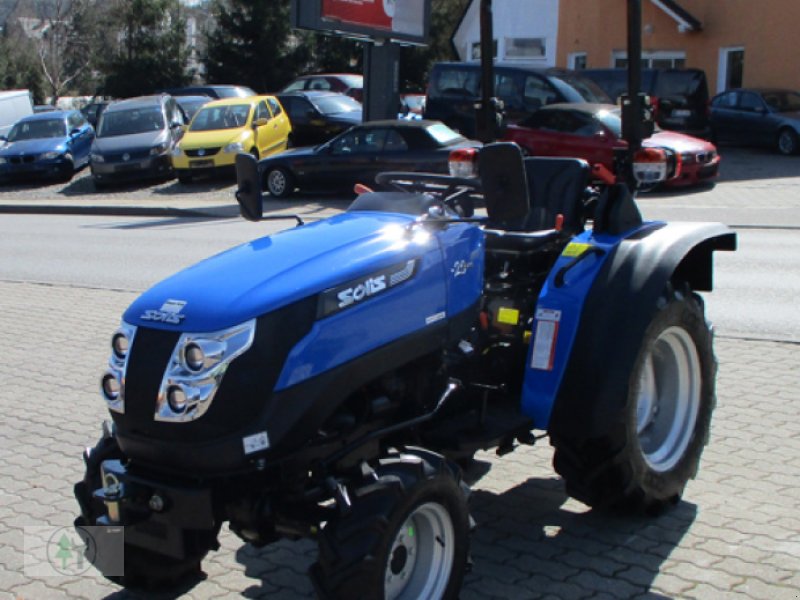 Traktor типа Solis AKTION - Kleintraktor SOLIS 20 Traktor mit Radialbereifung - inkl. KFZ-Brief und Bereitstellungskosten, Neumaschine в Schwarzenberg
