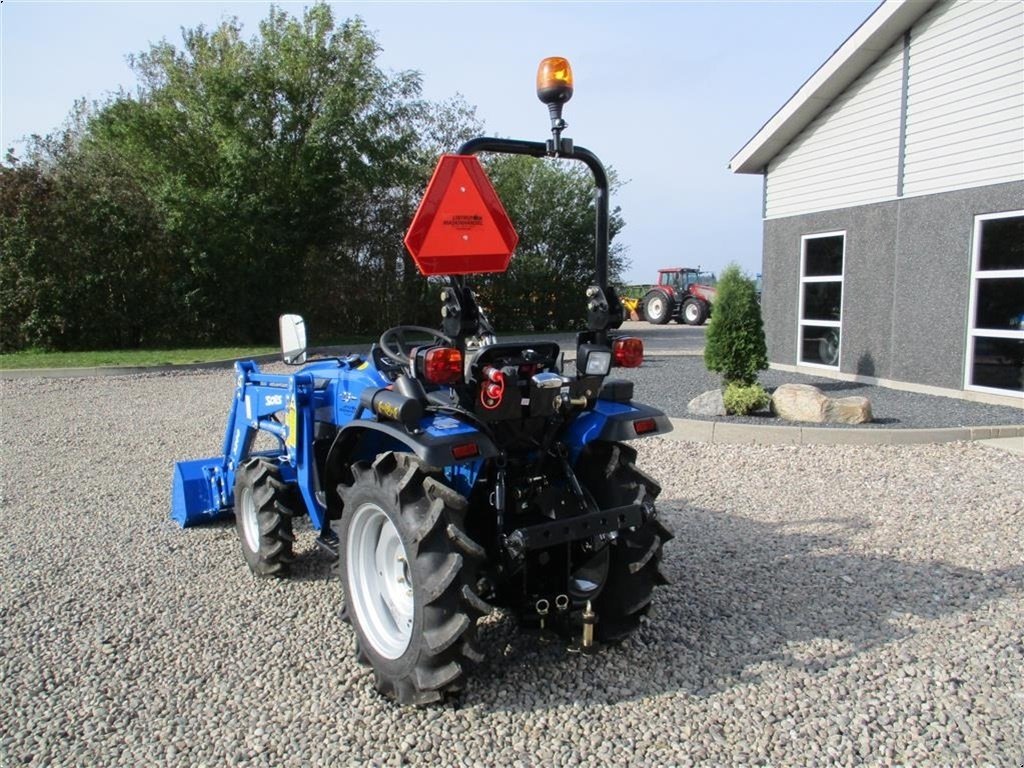 Traktor of the type Solis S26 6+2 gearmaskine med Fuldhydraulisk frontlæsser, Gebrauchtmaschine in Lintrup (Picture 5)