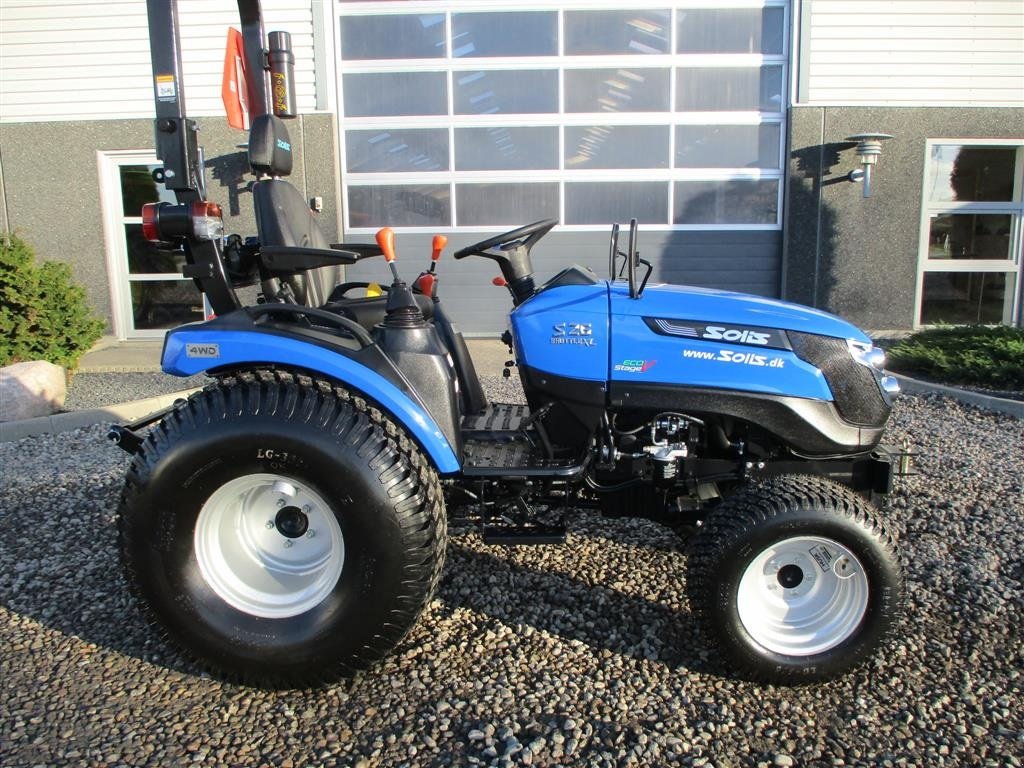 Traktor del tipo Solis S26 Shuttle XL 9+9 med store brede Turf hjul på til prisen!, Gebrauchtmaschine en Lintrup (Imagen 6)