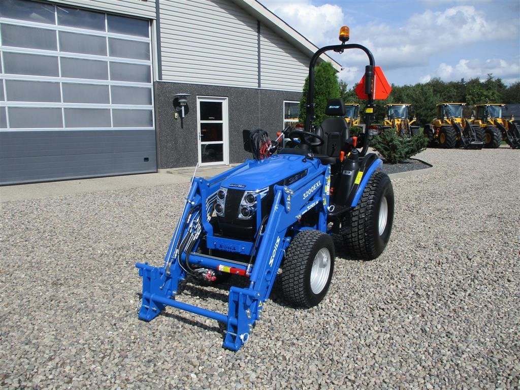 Traktor typu Solis S26 Shuttle XL 9+9 med turfhjul og frontlæsser, Gebrauchtmaschine v Lintrup (Obrázek 8)