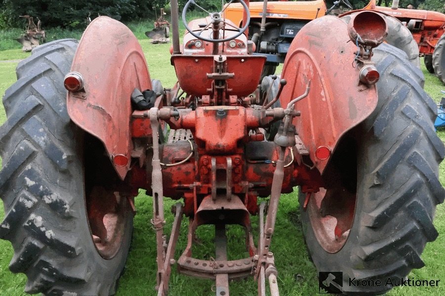 Traktor of the type Sonstige 554 Diesel 4 cyl., Gebrauchtmaschine in Hadsund (Picture 5)