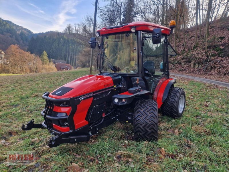 Traktor of the type Sonstige AGROMEHANIKA AGT 1060, Gebrauchtmaschine in Zell a. H. (Picture 1)