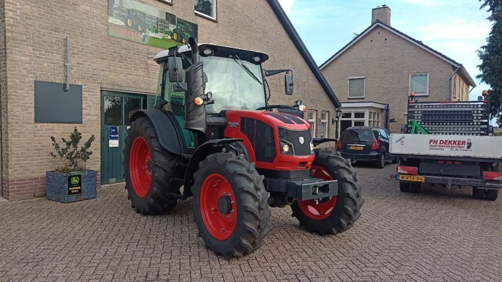 Traktor of the type Sonstige Armatrac 954 crd4, Neumaschine in Vriezenveen (Picture 2)