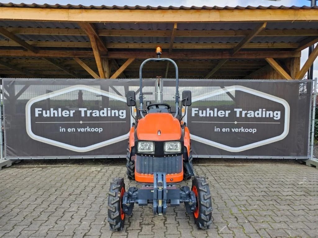 Traktor типа Sonstige Avenger 20 PK 4WD al vanaf &euro;160,- p/maand, Neumaschine в Nieuw-Weerdinge (Фотография 3)