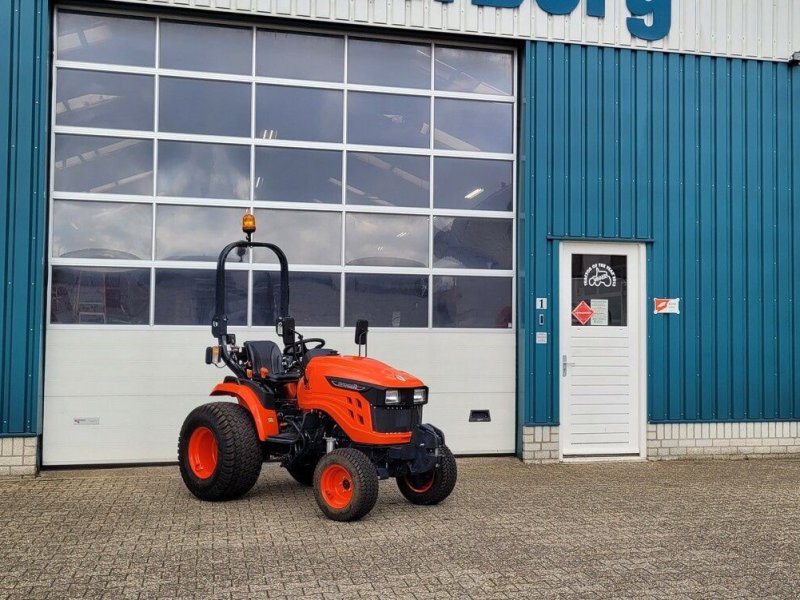 Traktor a típus Sonstige Avenger 26 VST Engine 4 CYL, Gebrauchtmaschine ekkor: Druten