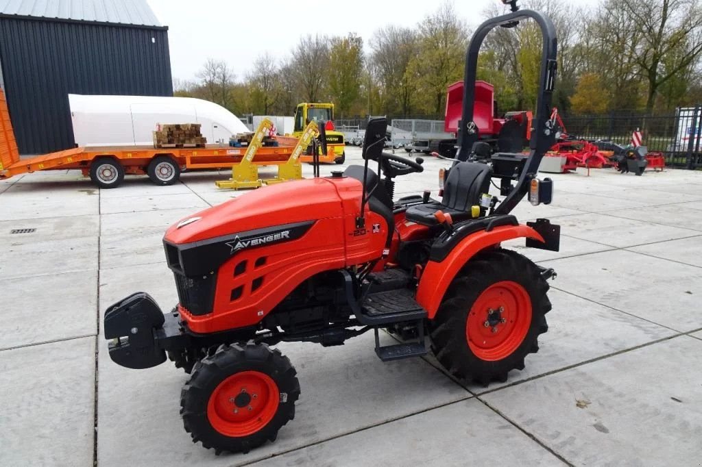 Traktor van het type Sonstige Avenger Compacttrekker 20, Neumaschine in Losdorp (Foto 2)