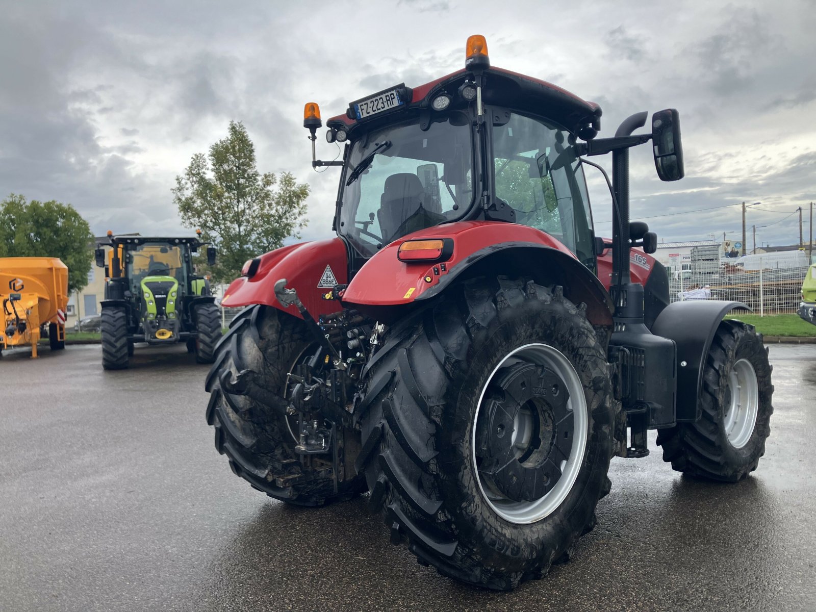 Traktor van het type Sonstige CASE PUMA 165 MULTICONTROLER, Gebrauchtmaschine in AUTUN (Foto 4)