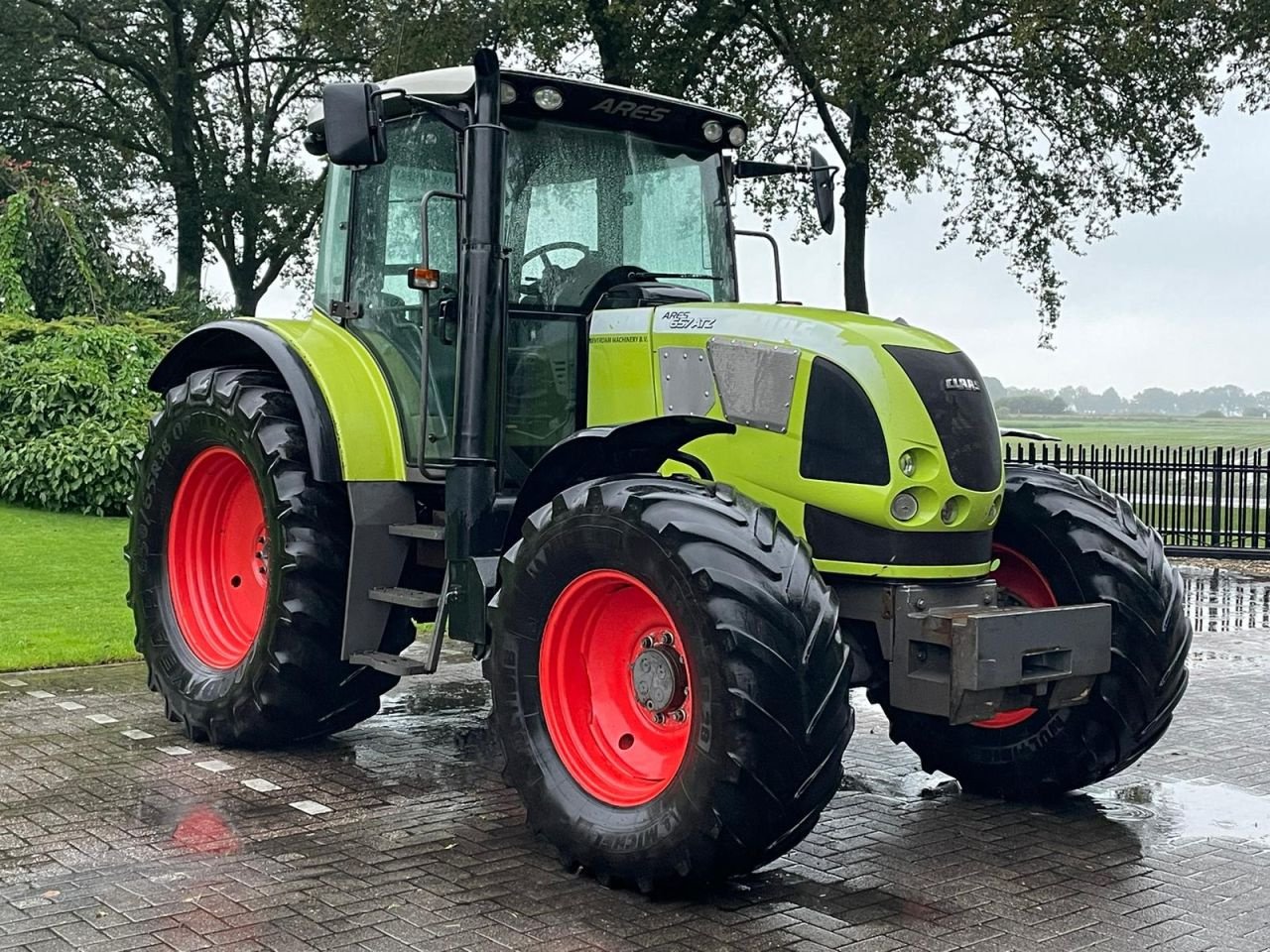 Traktor typu Sonstige Claas Ares 657 ATZ, Gebrauchtmaschine v Vriezenveen (Obrázok 2)