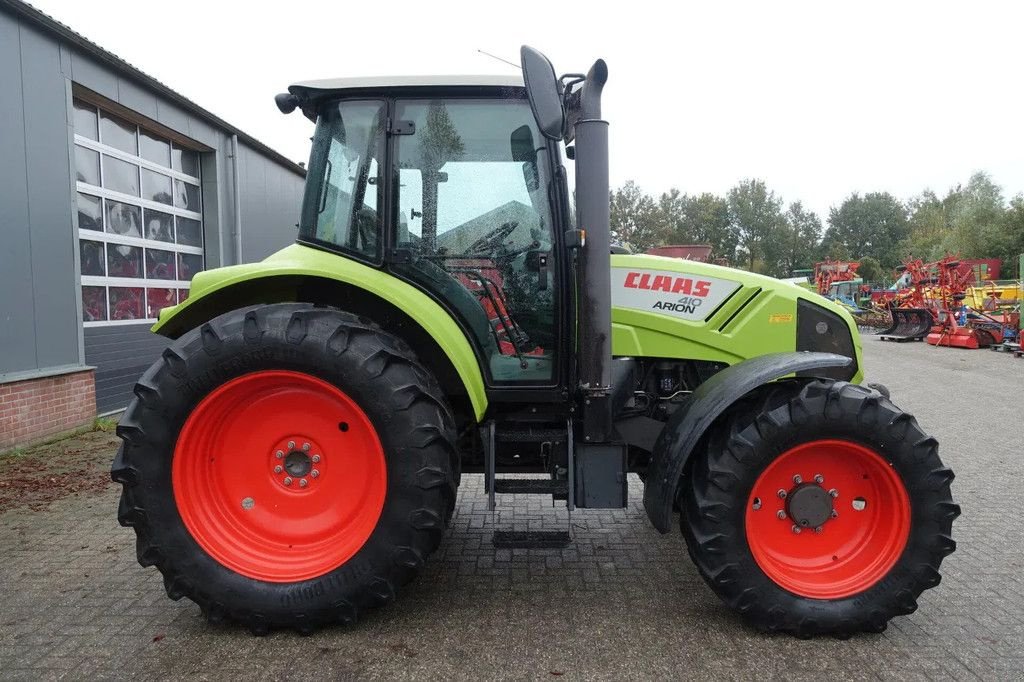 Traktor des Typs Sonstige Claas Arion 410, Gebrauchtmaschine in Groningen (Bild 5)