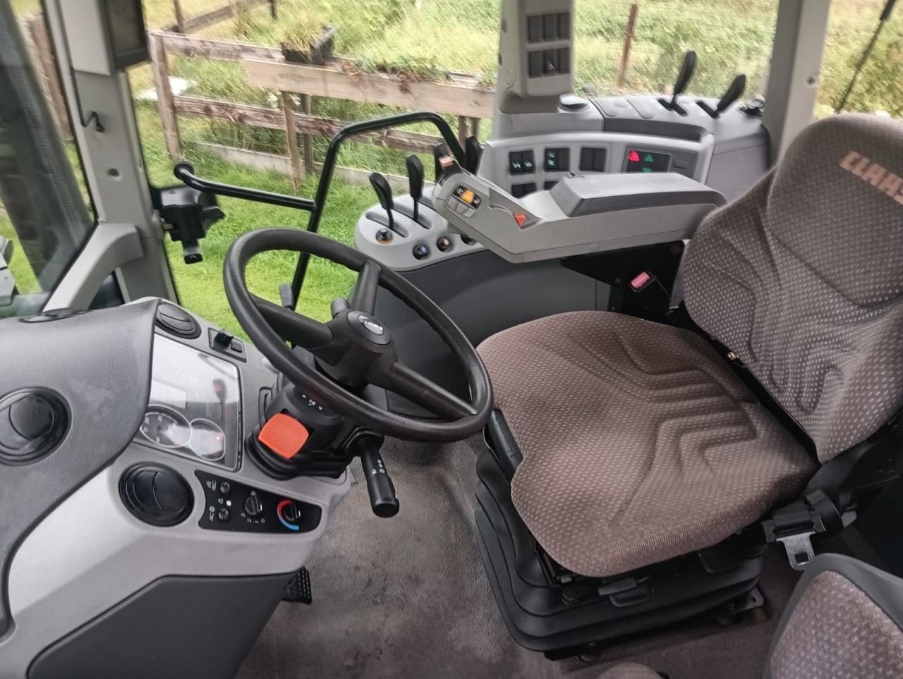 Traktor tip Sonstige Claas Arion 510, Gebrauchtmaschine in Kootstertille (Poză 7)