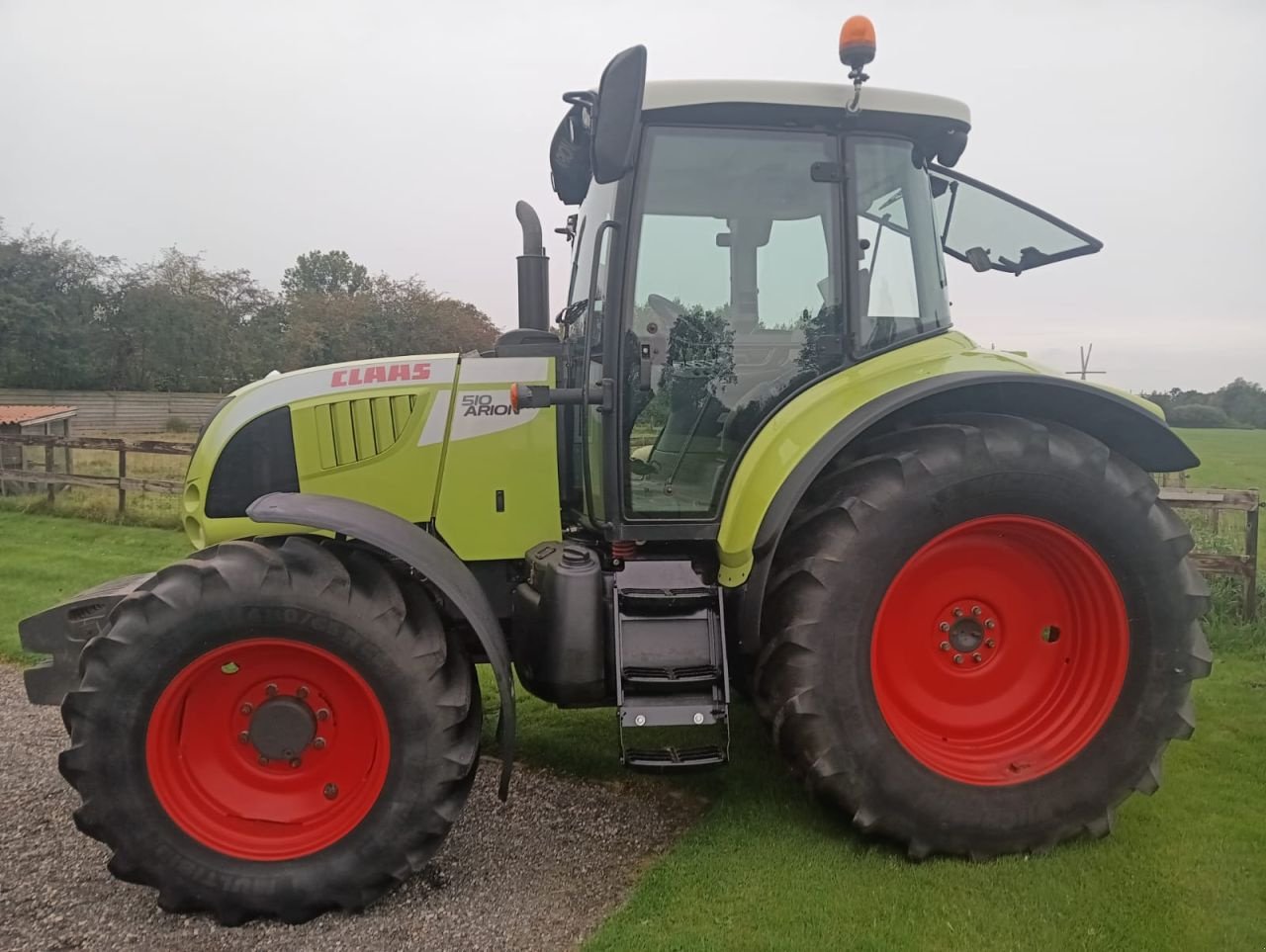 Traktor tip Sonstige Claas Arion 510, Gebrauchtmaschine in Kootstertille (Poză 3)