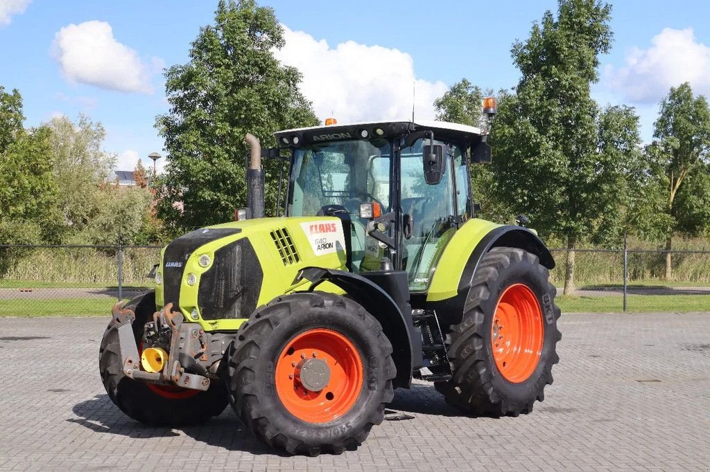 Traktor Türe ait Sonstige Claas ARION 640 FRONT PTO FRONT AND REAR LICKAGE 50KM/H, Gebrauchtmaschine içinde Marknesse (resim 1)