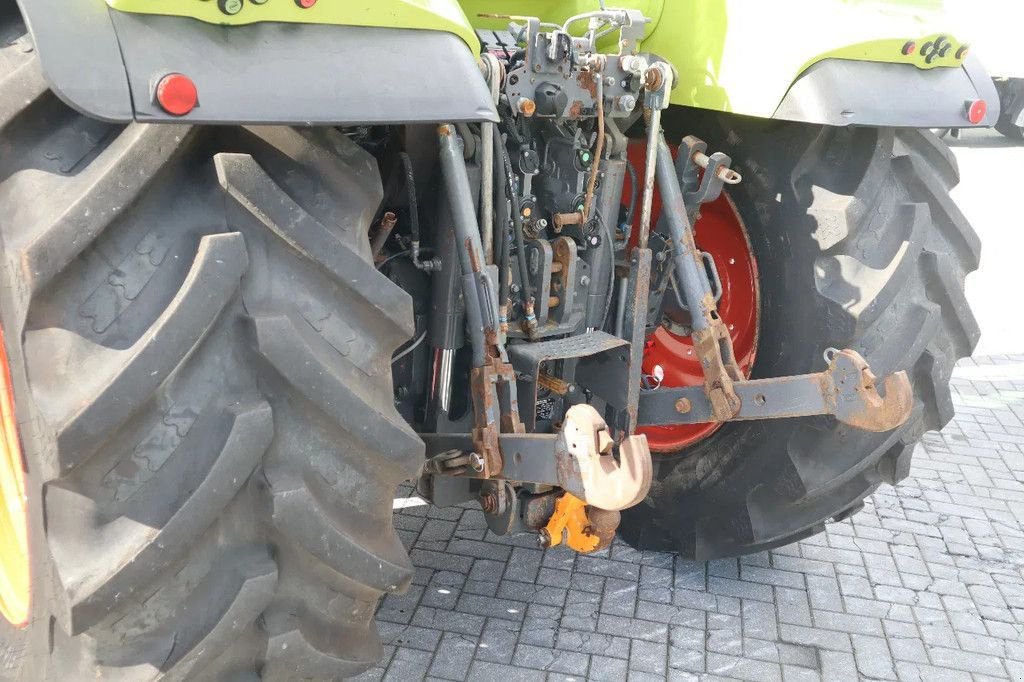 Traktor Türe ait Sonstige Claas ARION 640 FRONT PTO FRONT AND REAR LICKAGE 50KM/H, Gebrauchtmaschine içinde Marknesse (resim 11)