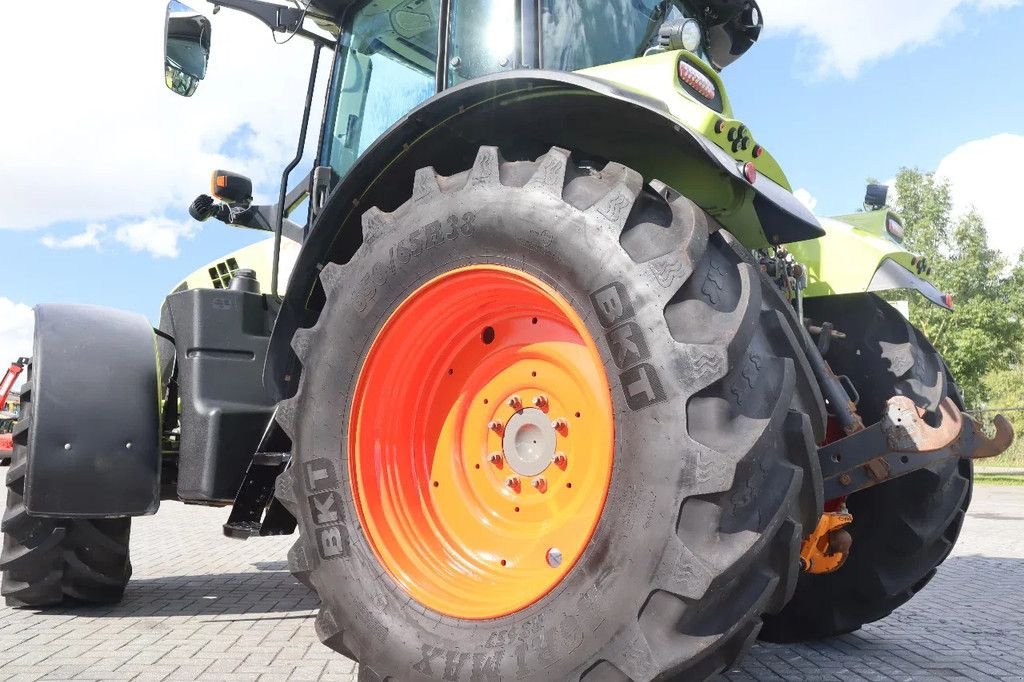 Traktor van het type Sonstige Claas ARION 640 FRONT PTO FRONT AND REAR LICKAGE 50KM/H, Gebrauchtmaschine in Marknesse (Foto 10)