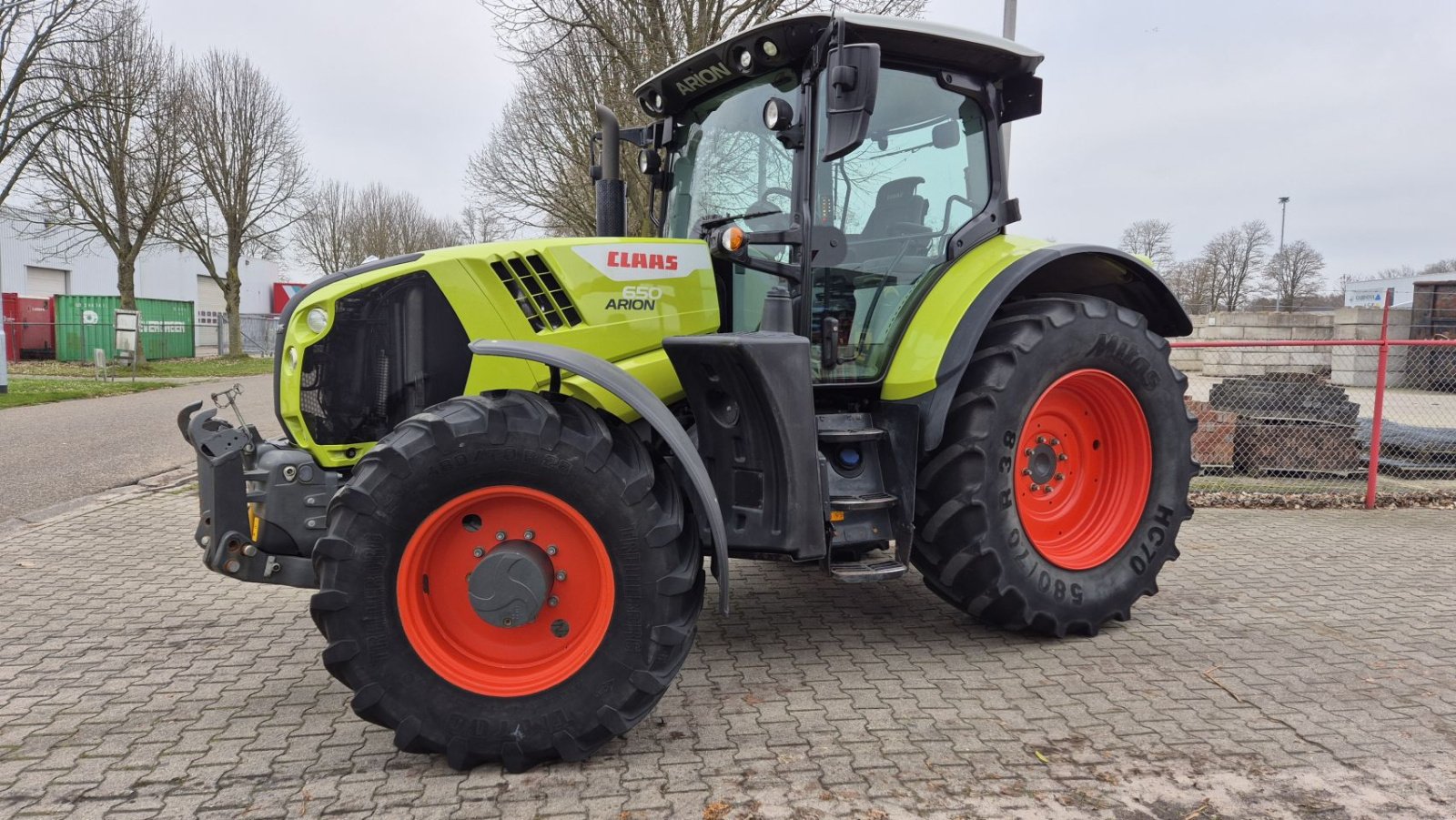 Traktor типа Sonstige CLAAS ARION 650 CIS 40kmh Lucht fronthef en PTO, Gebrauchtmaschine в Schoonebeek (Фотография 2)