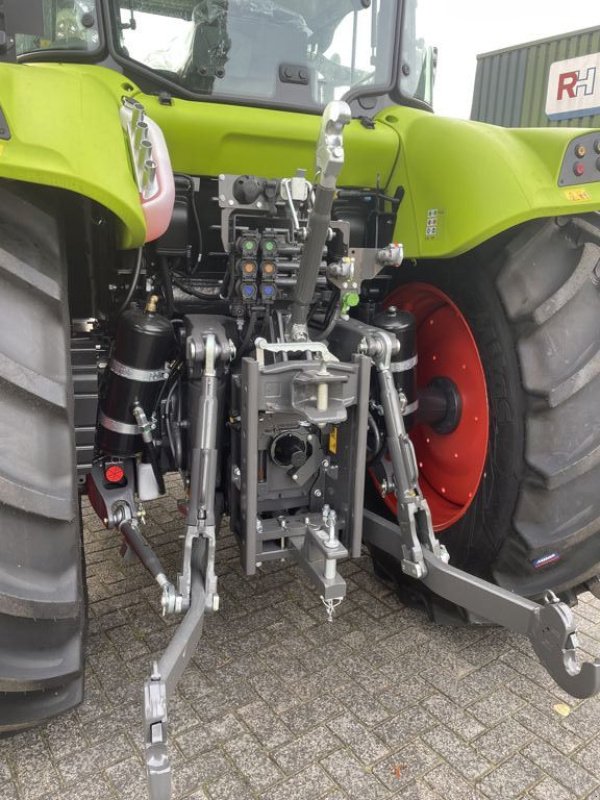 Traktor typu Sonstige Claas ARION450, Neumaschine w Hasselt (Zdjęcie 4)