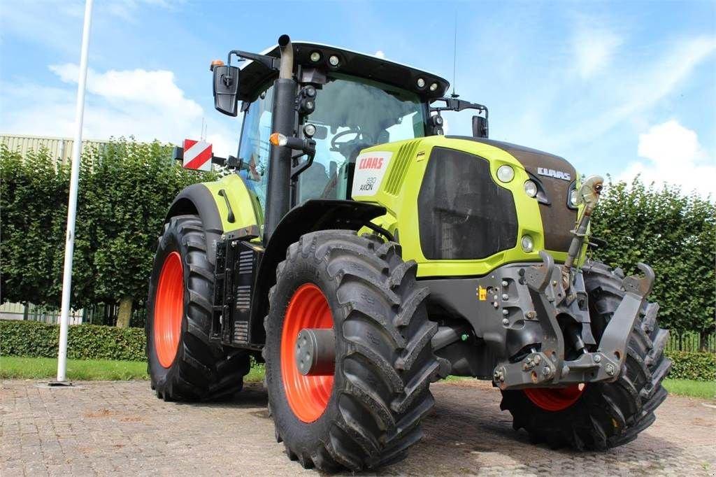 Traktor of the type Sonstige Claas Axion 830, Gebrauchtmaschine in Bant (Picture 2)