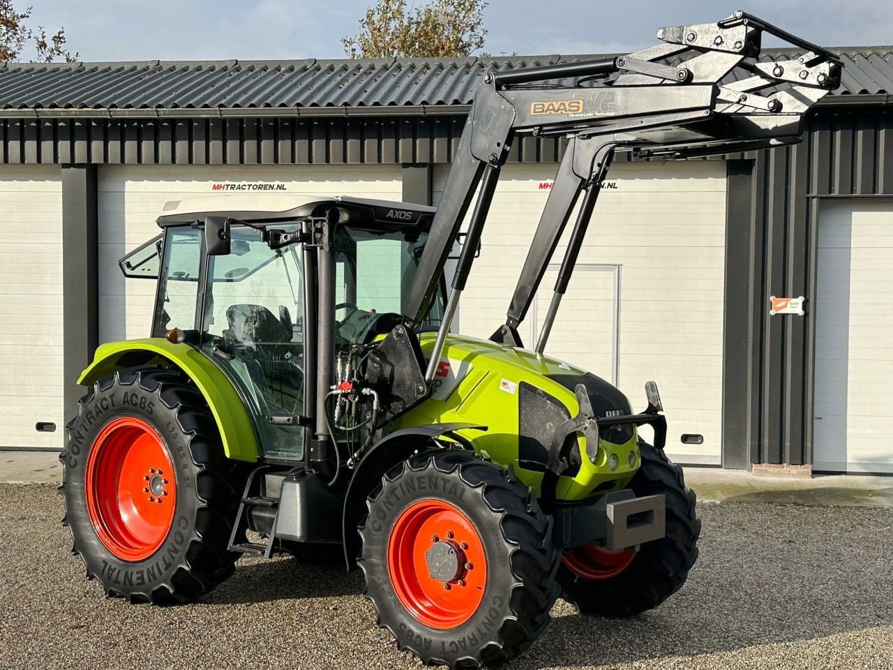 Traktor tipa Sonstige Claas AXOS 320, Gebrauchtmaschine u Linde (dr) (Slika 1)