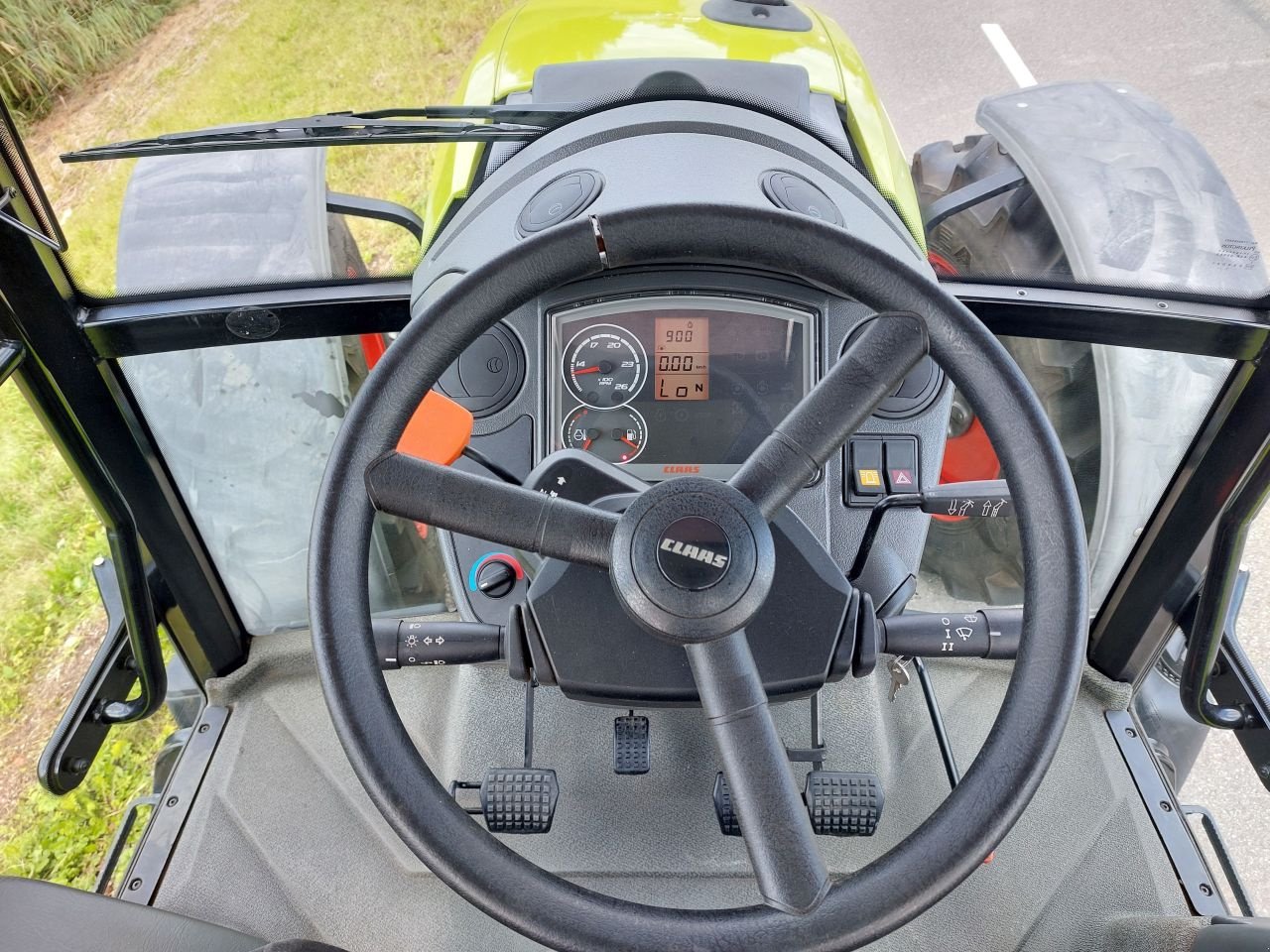 Traktor du type Sonstige Claas Axos 340, Gebrauchtmaschine en Ouderkerk aan den IJssel (Photo 10)