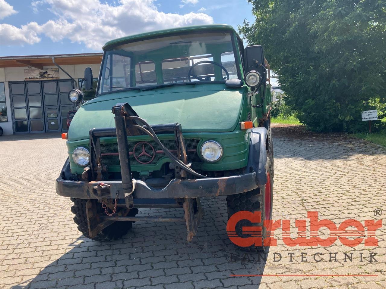 Traktor van het type Sonstige Daimler-Benz Unimog 403, Gebrauchtmaschine in Ampfing (Foto 3)