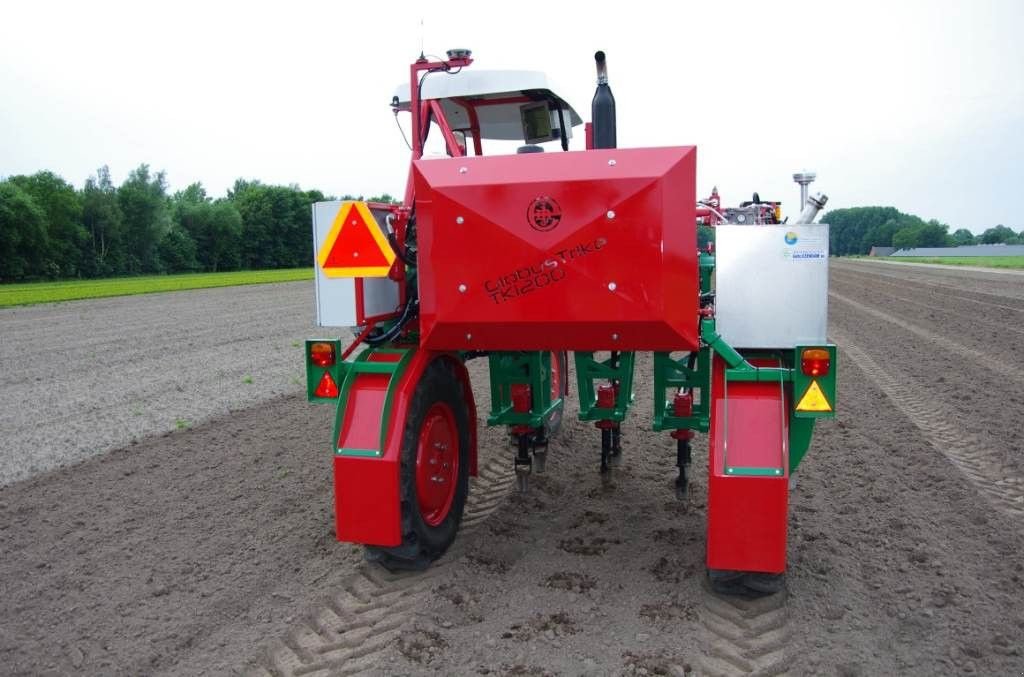 Traktor of the type Sonstige Ezendam GlobusTrike TK1200 + GPS portaltractor, Neumaschine in Borne (Picture 3)