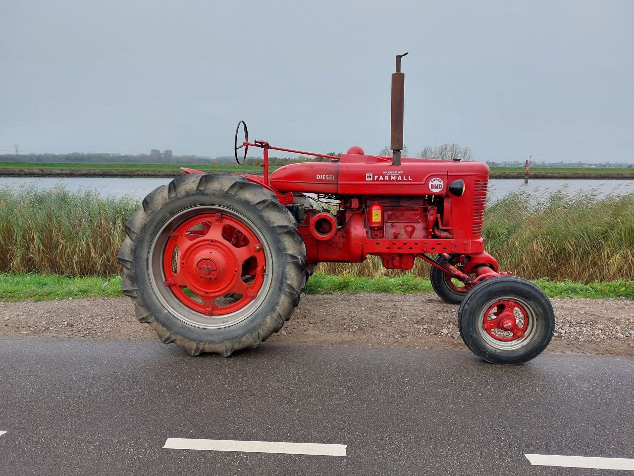 Traktor du type Sonstige Farmall International Super BMD, Gebrauchtmaschine en Ouderkerk aan den IJssel (Photo 2)