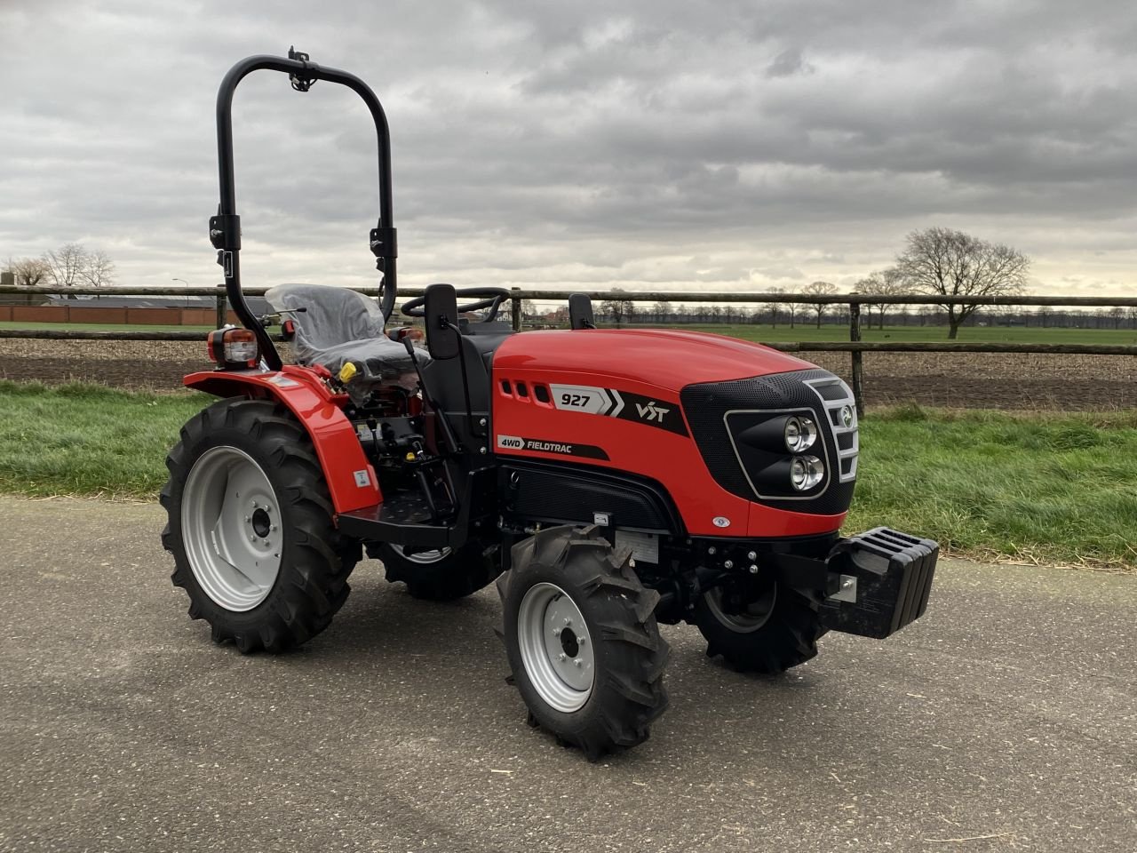 Traktor typu Sonstige FIELDTRAC 927, Neumaschine v Baarle Nassau (Obrázok 2)