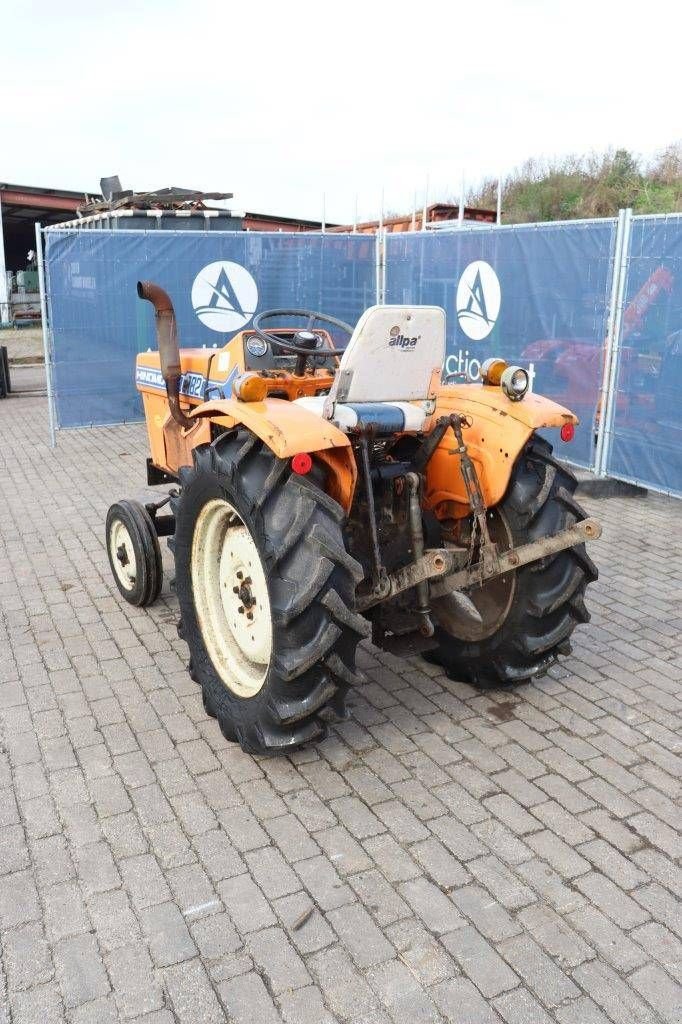 Traktor van het type Sonstige Hinomoto E182, Gebrauchtmaschine in Antwerpen (Foto 4)