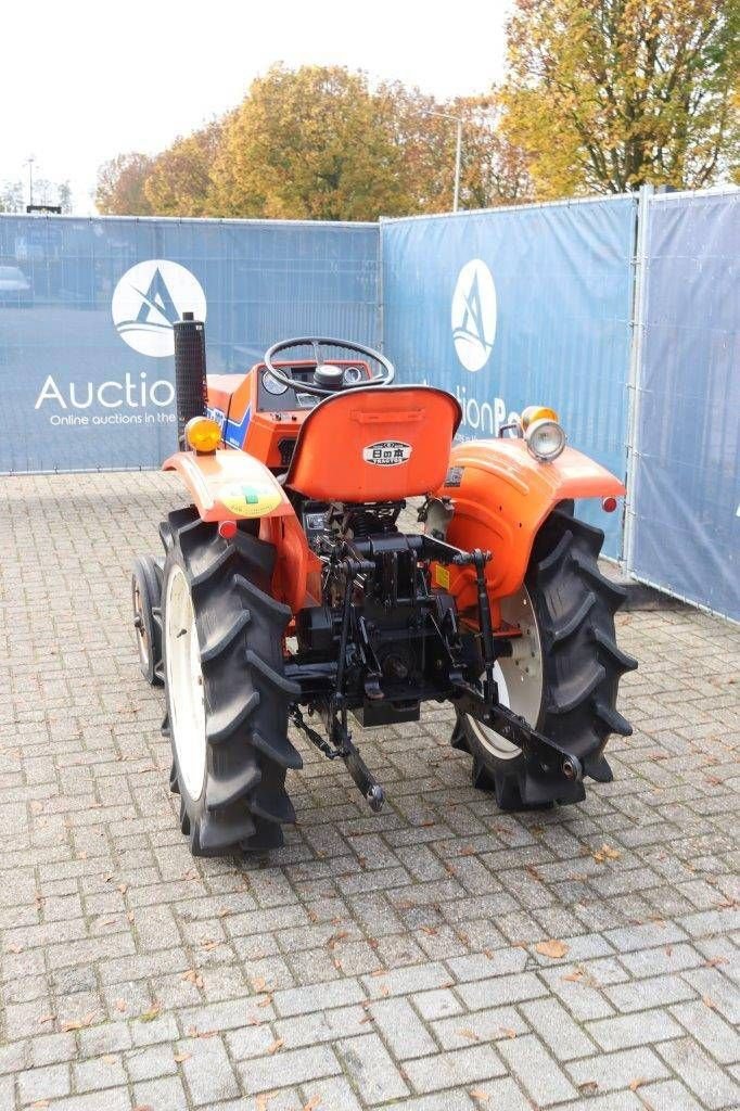 Traktor tip Sonstige Hinomoto E182, Gebrauchtmaschine in Antwerpen (Poză 4)