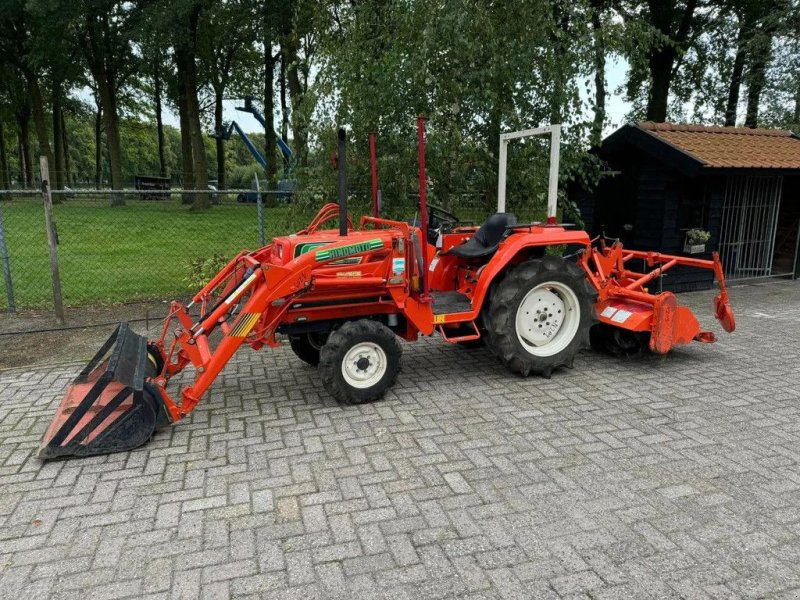 Traktor del tipo Sonstige Hinomoto n209 Minitractor + voorlader, Gebrauchtmaschine en Harskamp (Imagen 1)