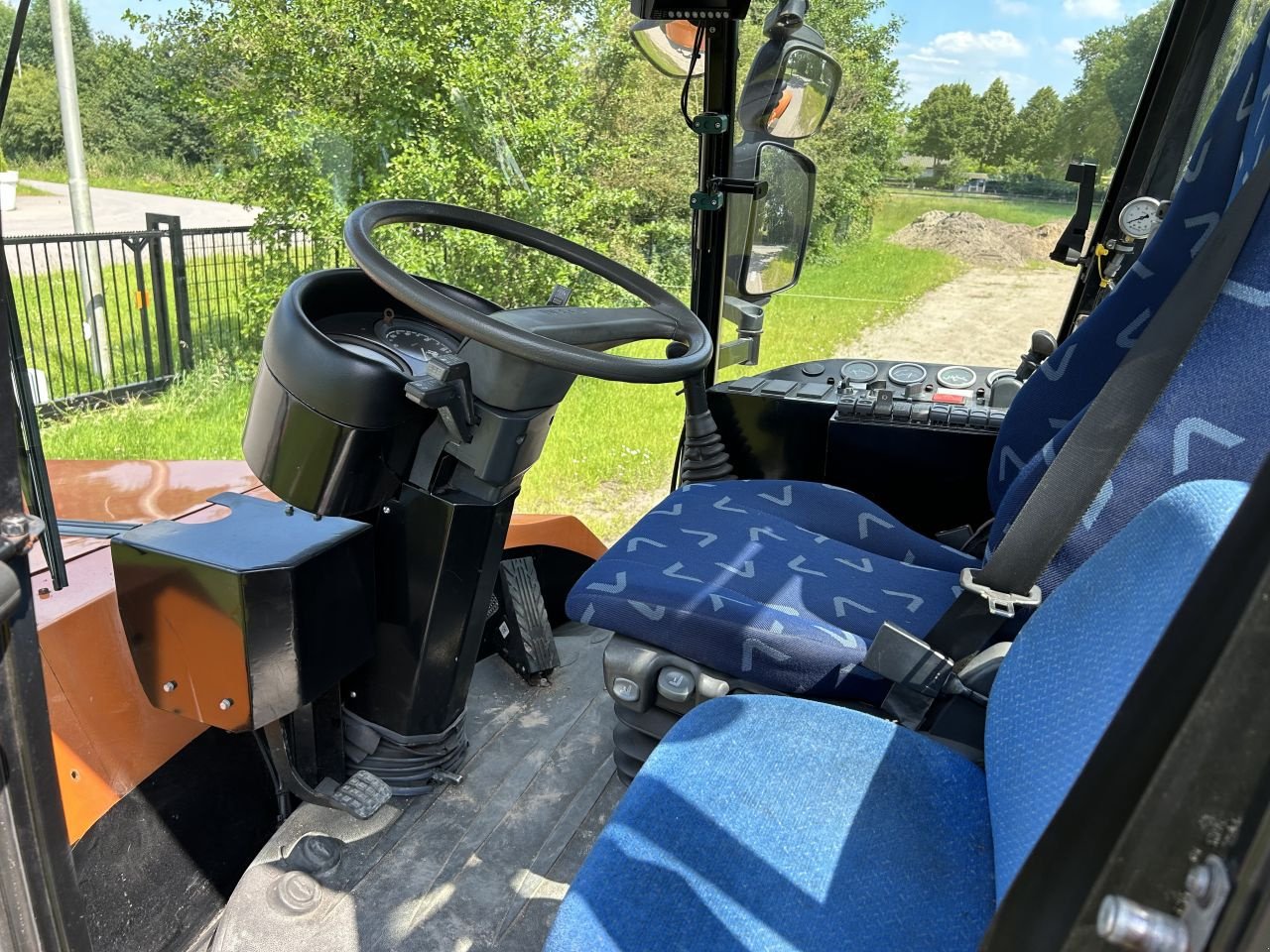 Traktor typu Sonstige Hovertrack Luctor 544 op vrachtwagen rijbewijs, Gebrauchtmaschine v Putten (Obrázek 10)