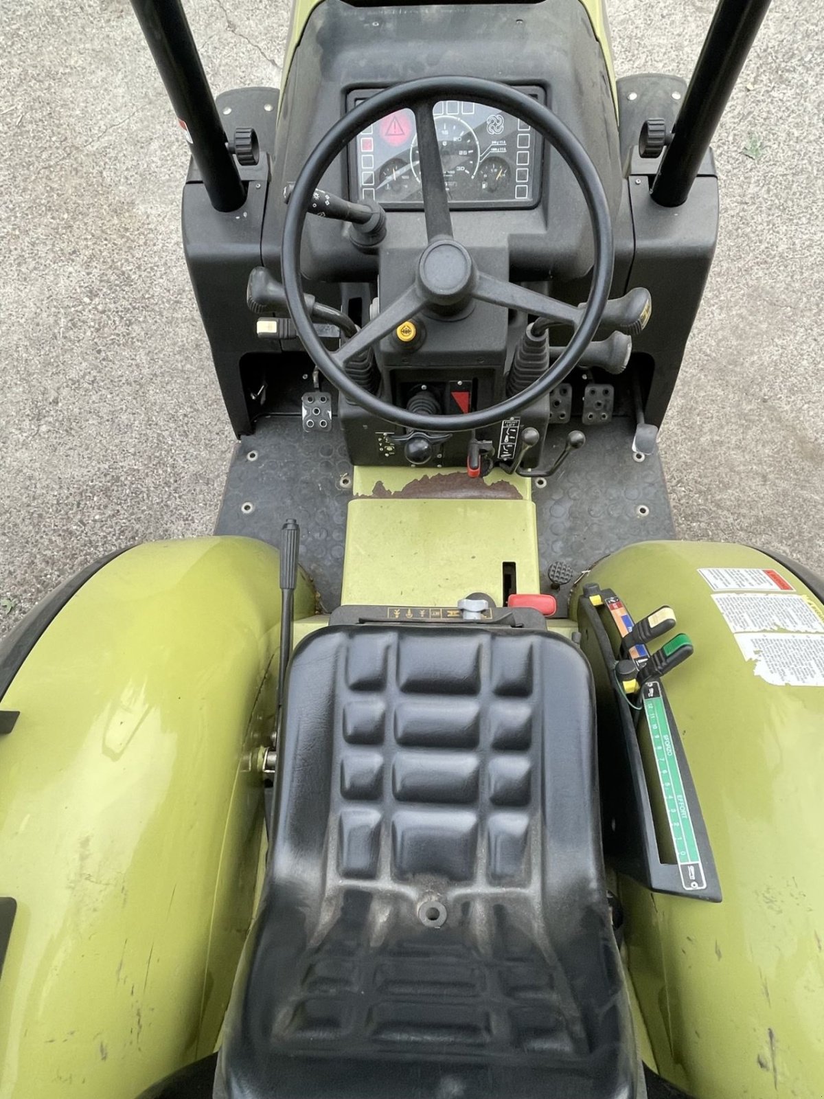 Traktor tip Sonstige Hurlimann Prince 325, Gebrauchtmaschine in Nieuw Roden (Poză 7)